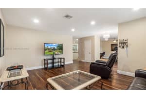 11071 Sw 30th Ct Davie, FL 33328 - MLS#A11947613