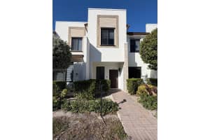 909 Ne 211th St Miami, FL 33179 - MLS#A11947628