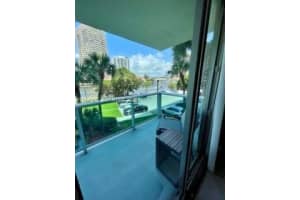 19390 Collins Ave 219 Sunny Isles Beach, FL 33160 - MLS#A11947672