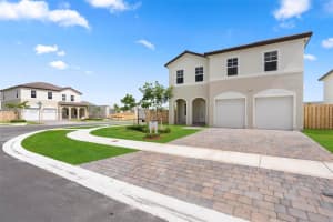 27332 Sw 133rd Path Homestead, FL 33032 - MLS#A11947684