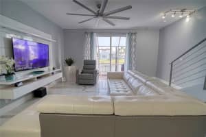 1261 Presidio Dr 5-42 Weston, FL 33327 - MLS#A11947691