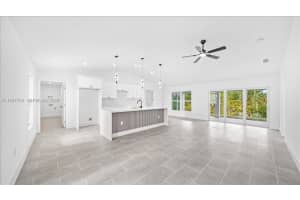 55 Wilmington Pkwy Cape Coral, FL 33993 - MLS#A11947704