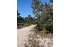 1846 Nolana Ave Sebring, FL 33875 - MLS#A11947722