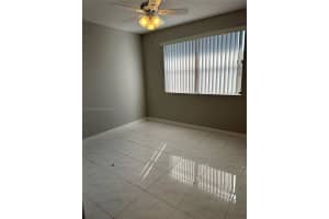 10037 Winding Lake Rd 204 Sunrise, FL 33351 - MLS#A11947730