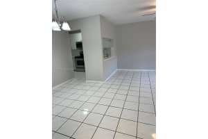 10037 Winding Lake Rd 204 Sunrise, FL 33351 - MLS#A11947730