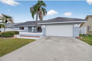 6043 Sunberry Circle Boynton Beach, FL 33437 - MLS#A11947735