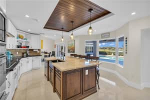 15560 Nw 83rd Pl Miami Lakes, FL 33016 - MLS#A11947743