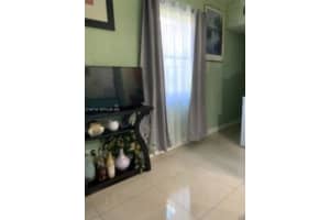 580 Nw 116th Ter Miami, FL 33168 - MLS#A11947744