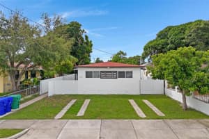 2532 Sw 16th Ter Studio Miami, FL 33145 - MLS#A11947750