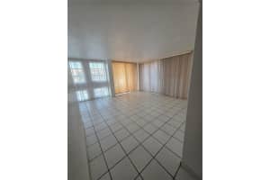 8001 Byron Ave 3c Miami Beach, FL 33141 - MLS#A11947753