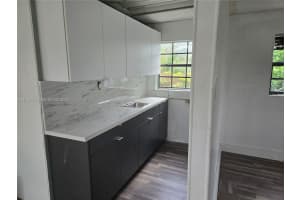 1901 Nw 88th Ter Miami, FL 33147 - MLS#A11947773