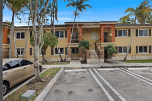 985 Ne 33rd Ter 102 Homestead, FL 33033 - MLS#A11947780