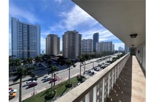 1893 S Ocean Dr 804 Hallandale Beach, FL 33009 - MLS#A11947788