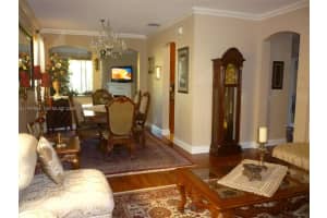 644 Conservation Dr Weston, FL 33327 - MLS#A11947835