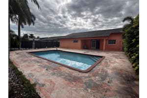 15129 Sw 173rd Ter Miami, FL 33187 - MLS#A11947846