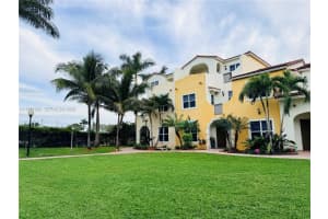 12407 Nw 18th Ct Pembroke Pines, FL 33028 - MLS#A11947892