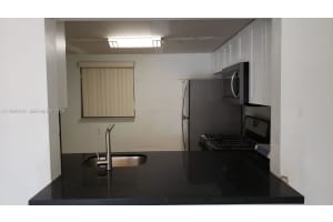 17901 Nw 68 Av Q-201 Miami Lakes, FL 33015 - MLS#A11947915