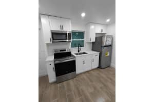 113 Poinciana Dr Key Largo, FL 33037 - MLS#A11947922