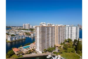 290 174th St 318 Sunny Isles Beach, FL 33160 - MLS#A11947977