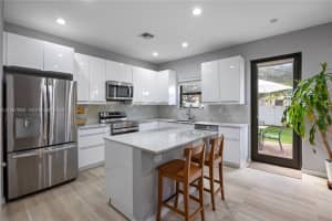 658 Ne 193rd Ter Miami, FL 33179 - MLS#A11947983