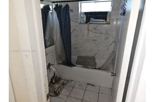 2243 Mayo St Hollywood, FL 33020 - MLS#A11947990