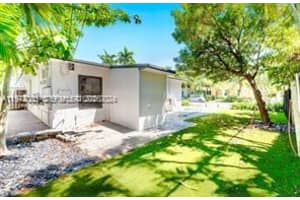 1615 Ne 9th St 1 Fort Lauderdale, FL 33304 - MLS#A11948005