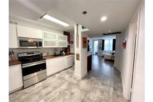 100 Lincoln Rd 518 Miami Beach, FL 33139 - MLS#A11948032