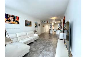 100 Lincoln Rd 518 Miami Beach, FL 33139 - MLS#A11948032