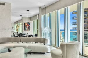 10101 Collins Ave 11d +cabana, Bal Harbour