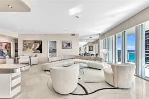 10101 Collins Ave APT 11D, Bal Harbour, FL 33154, - MLS#A11948071