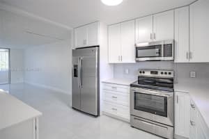 2541 Aragon Blvd 105 Sunrise, FL 33322 - MLS#A11948083