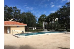 561 Racquet Club Rd 21 Weston, FL 33326 - MLS#A11948095