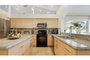 13310 Nw 11th Ln Sunrise, FL 33323 - MLS#A11948104