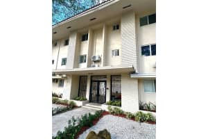 1014 Salzedo St 311 Coral Gables, FL 33134 - MLS#A11948127