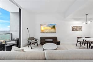 159 NE 6th St #5113, Miami, FL 33132, - MLS#A11948150