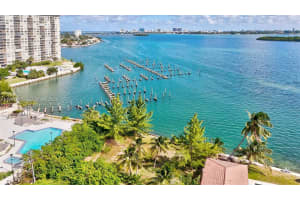 11113 Biscayne Blvd Ph8 Miami, FL 33181 - MLS#A11948181