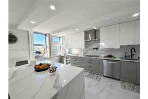 1920 S Ocean Dr 5a Hallandale Beach, FL 33009 - MLS#A11948195