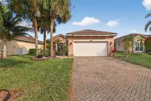 9922 Sw Glenbrook Dr Port Saint Lucie, FL 34987 - MLS#A11948213