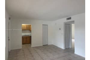 241 Se 9th Ave 105 Pompano Beach, FL 33060 - MLS#A11948217