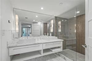 5025 Collins Ave 903 Miami Beach, FL 33140 - MLS#A11948252