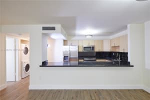 5845 Collins Ave 304 Miami Beach, FL 33140 - MLS#A11948272