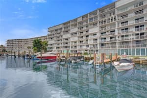 410 Golden Isles Dr 407 Hallandale Beach, FL 33009 - MLS#A11948275