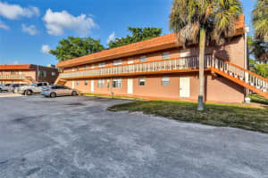7830 Nw 33rd St 504, Davie