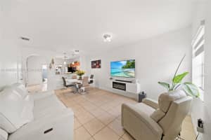 13770 Sw 170th Ln Miami, FL 33177 - MLS#A11948289