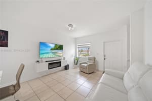 13770 Sw 170th Ln Miami, FL 33177 - MLS#A11948289