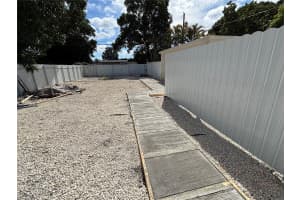 30 E 44th St 30 Hialeah, FL 33013 - MLS#A11948295