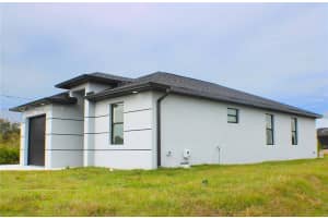 2814 68th St W Lehigh Acres, FL 33971 - MLS#A11948302