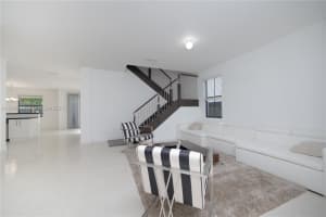 9866 Nw 10th St Miami, FL 33172 - MLS#A11948312