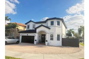 14452 Sw 10th St, Miami