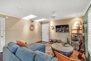 320 Se 10th Ave D Pompano Beach, FL 33060 - MLS#A11948331